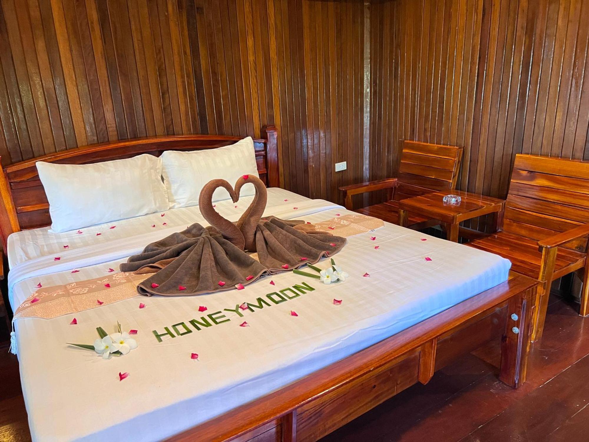 Diamond Beach Resort Ao Nam Mao Екстериор снимка