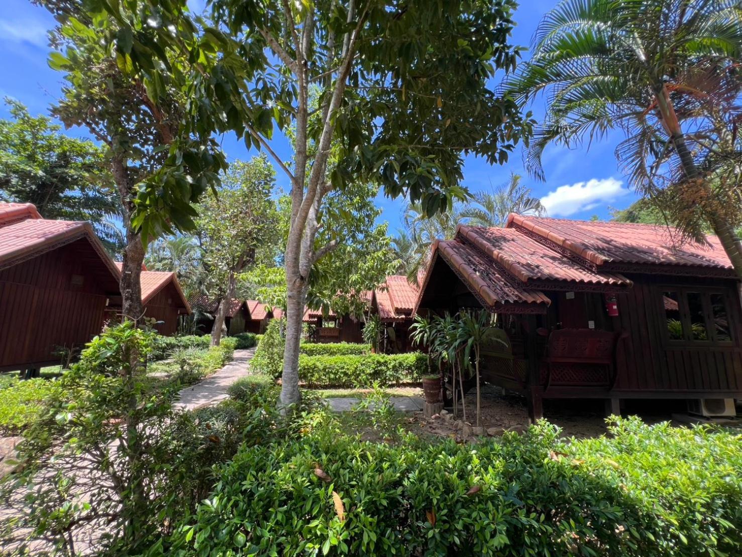Diamond Beach Resort Ao Nam Mao Екстериор снимка