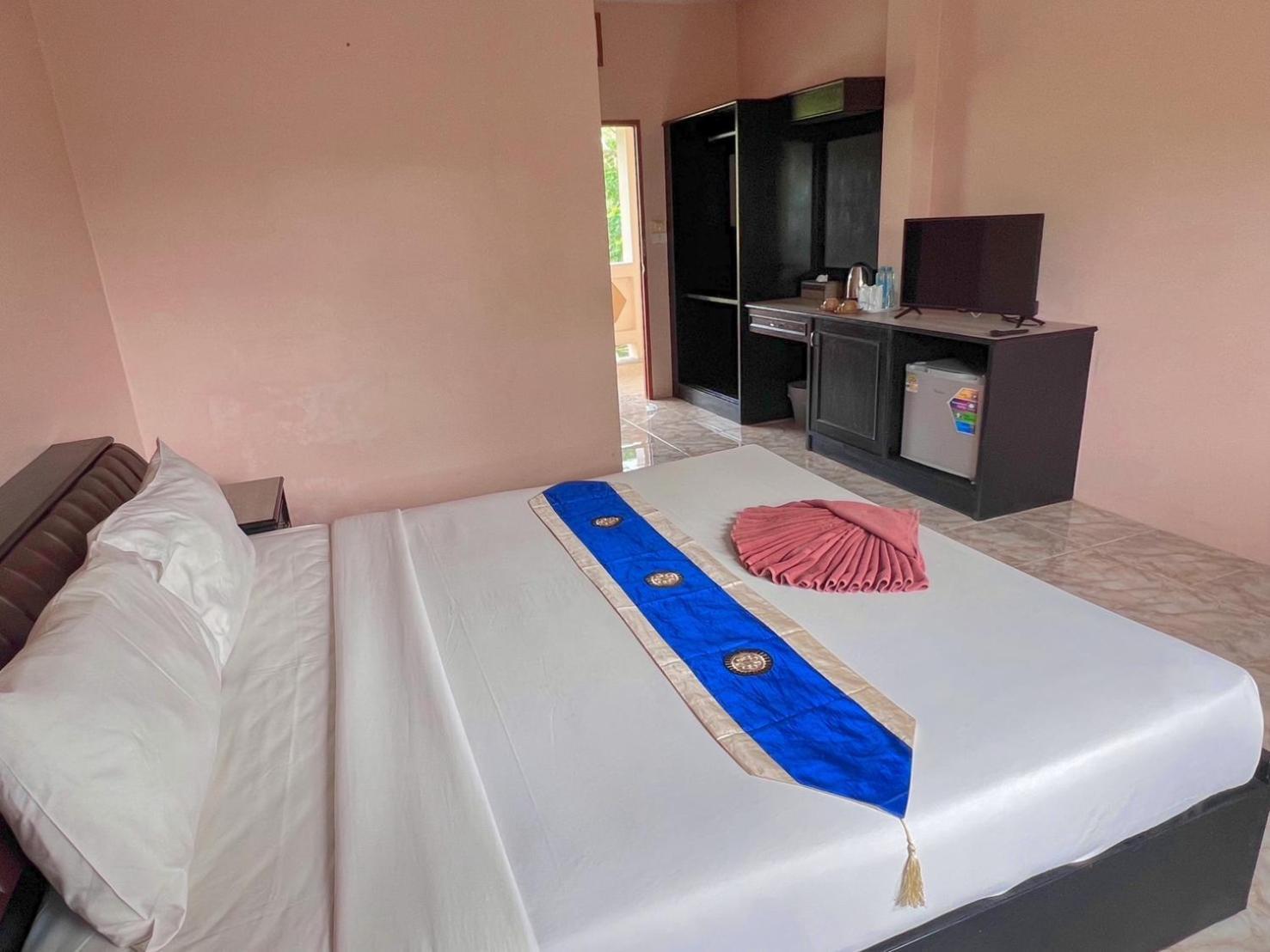 Diamond Beach Resort Ao Nam Mao Екстериор снимка